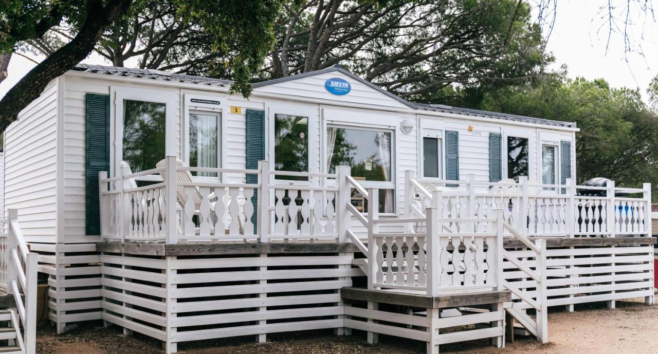 Castell Montgri - Mobile Homes By Lifestyle Holidays L'Estartit Extérieur photo