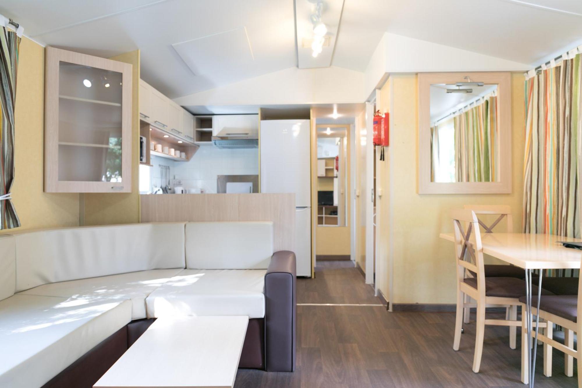 Castell Montgri - Mobile Homes By Lifestyle Holidays L'Estartit Chambre photo